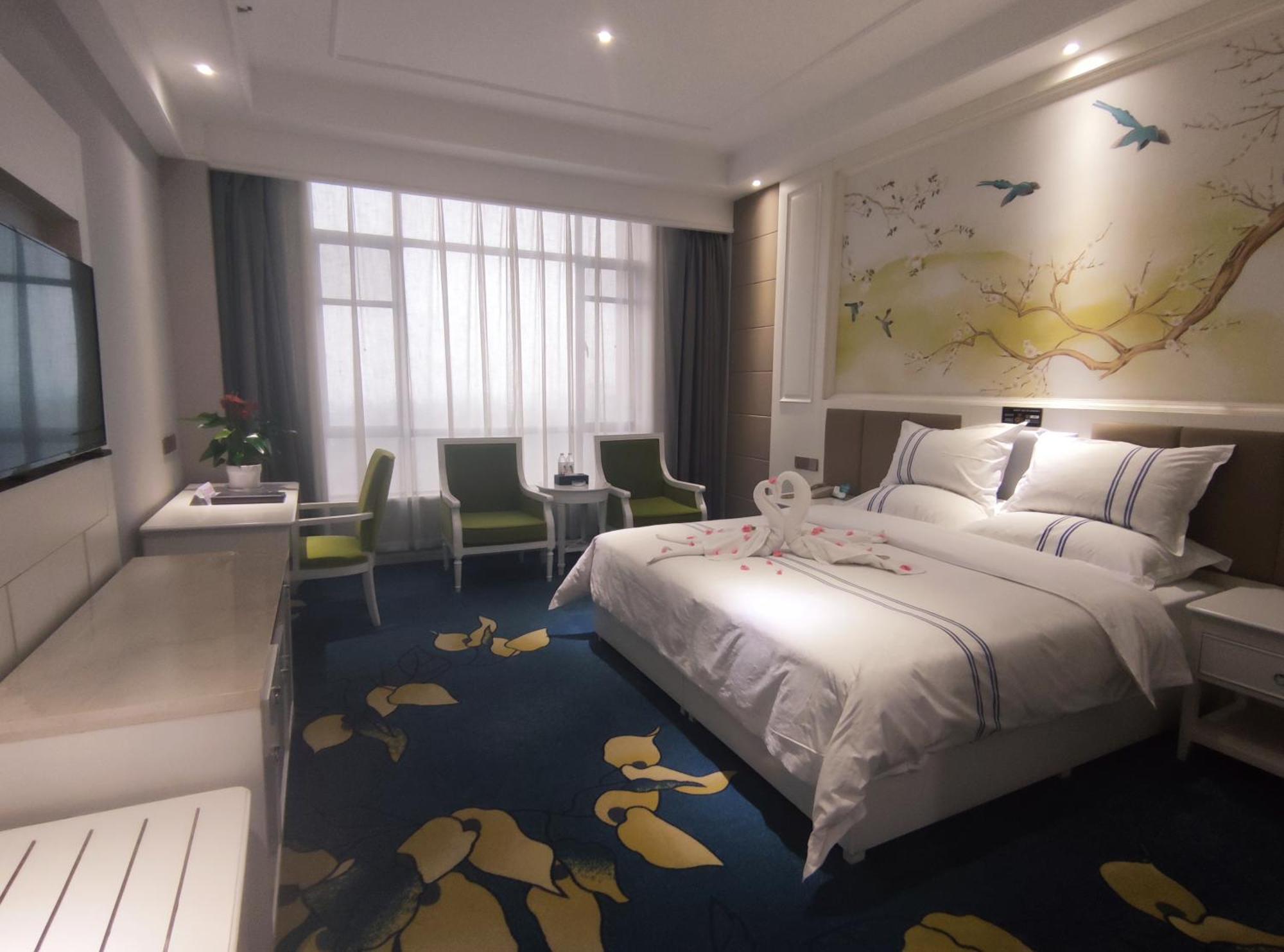 Huashan Xinghe International Hotel Huayin Екстериор снимка