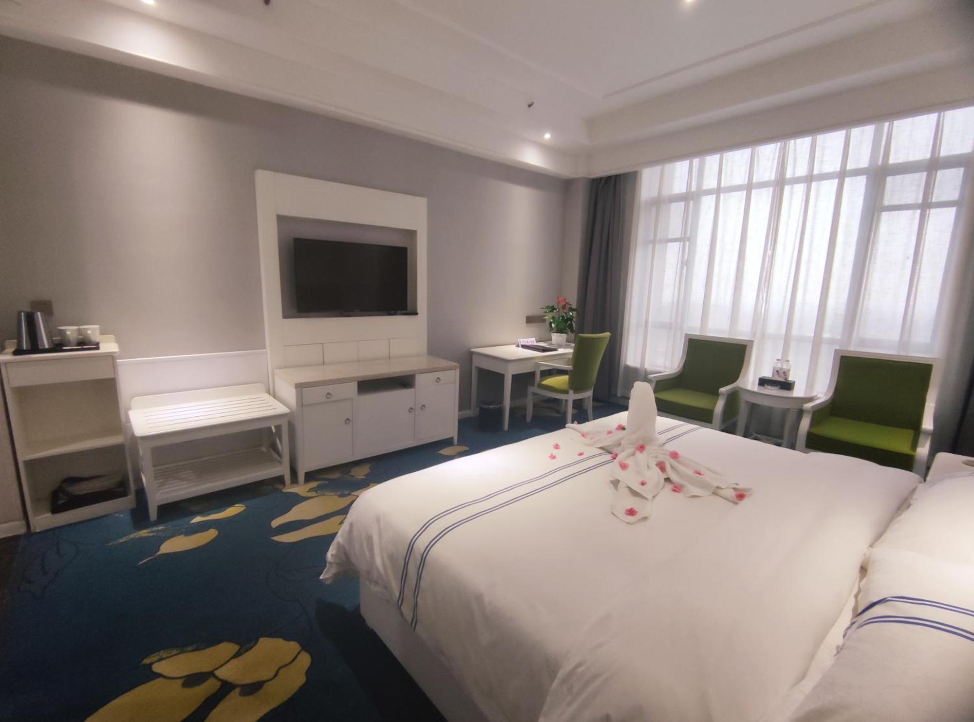 Huashan Xinghe International Hotel Huayin Екстериор снимка